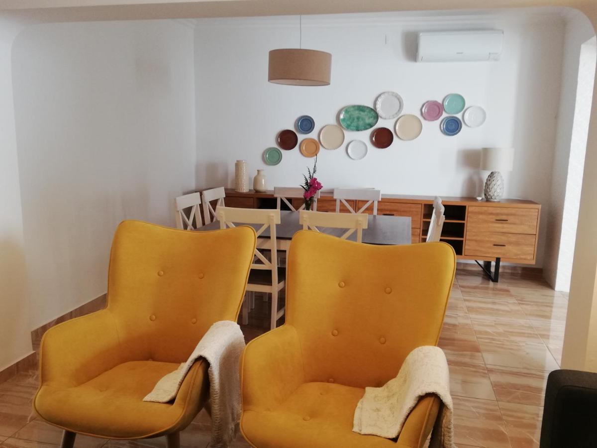 Victoria Guest House Фурнаш Екстериор снимка