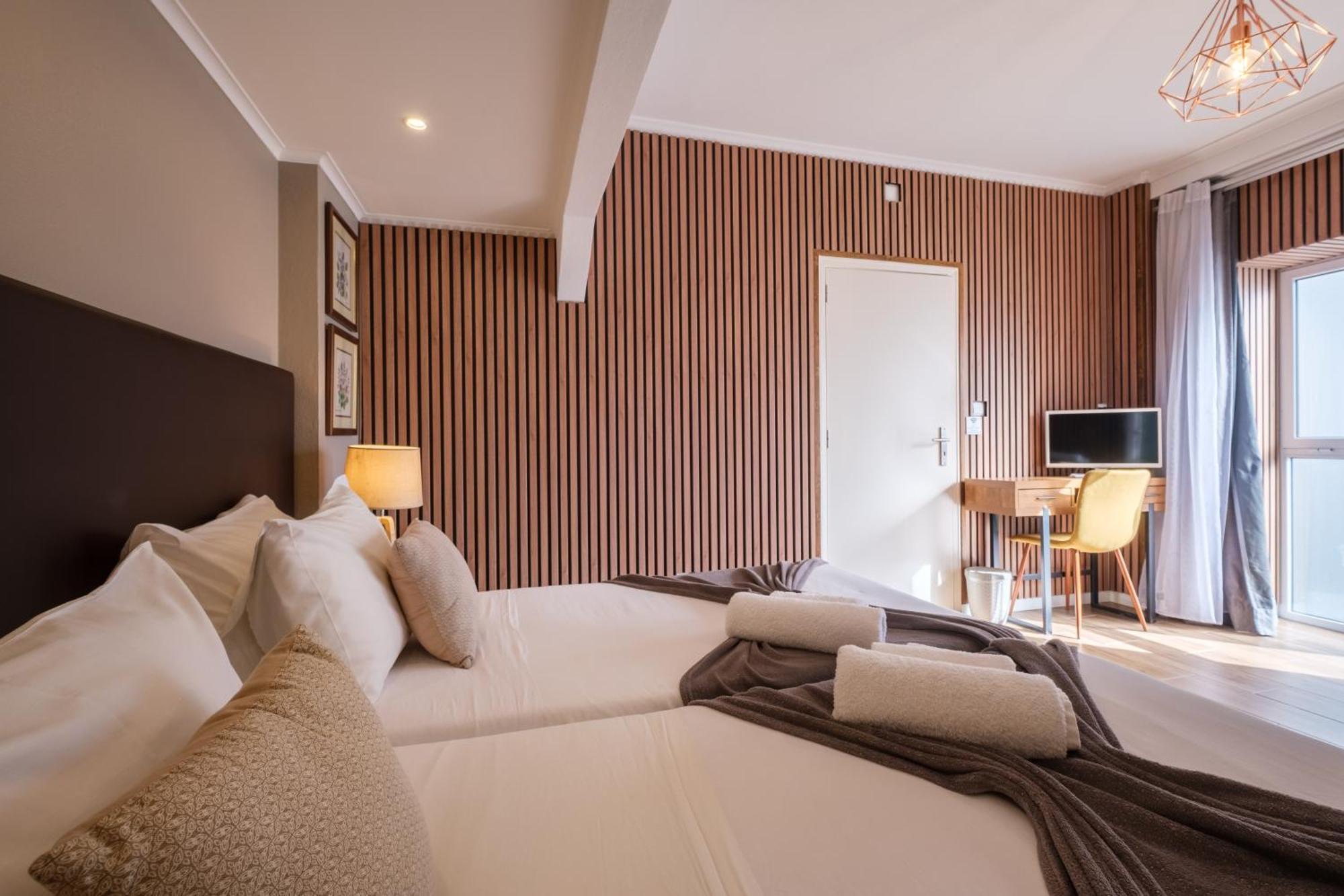 Victoria Guest House Фурнаш Екстериор снимка