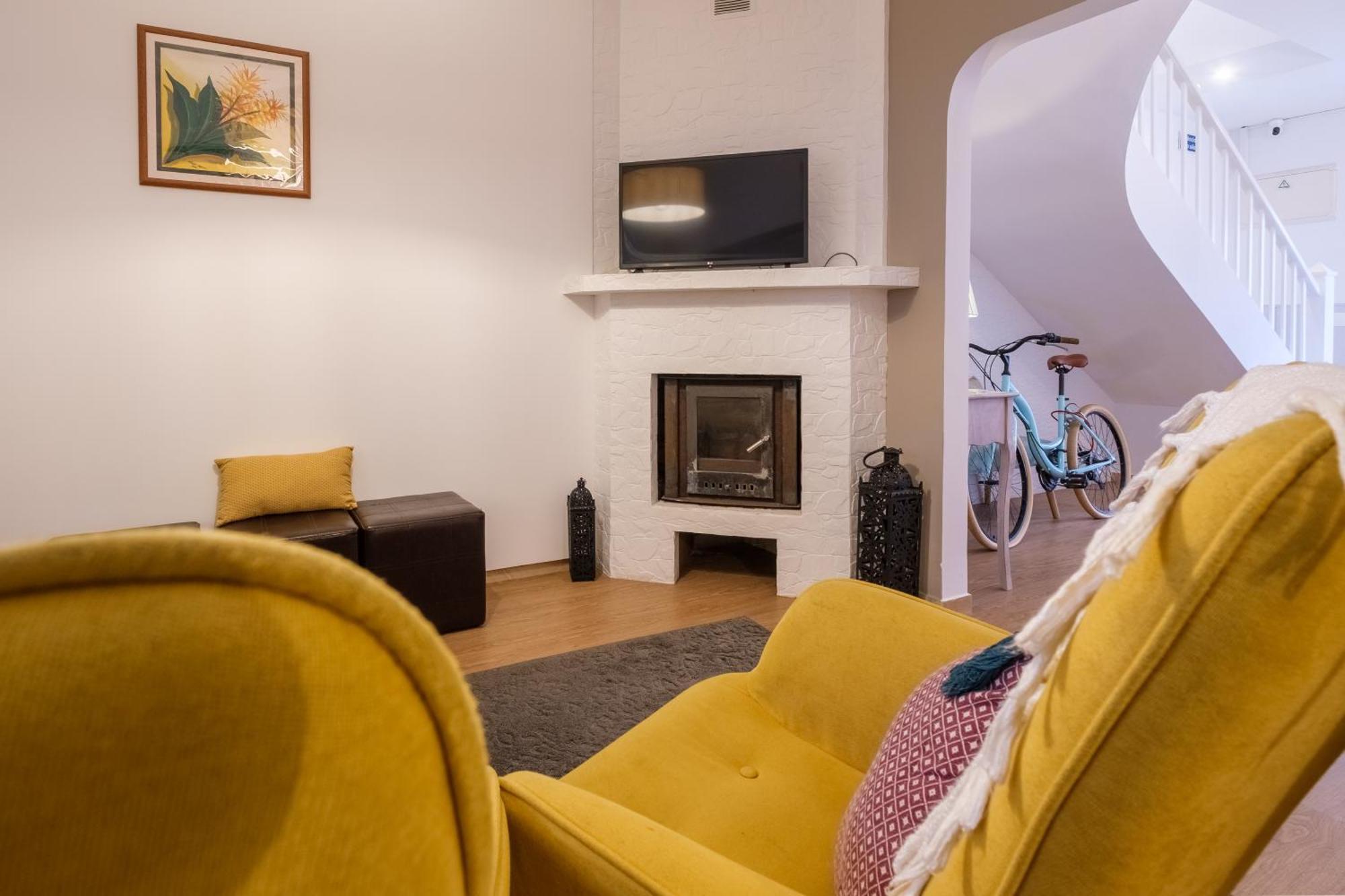 Victoria Guest House Фурнаш Екстериор снимка